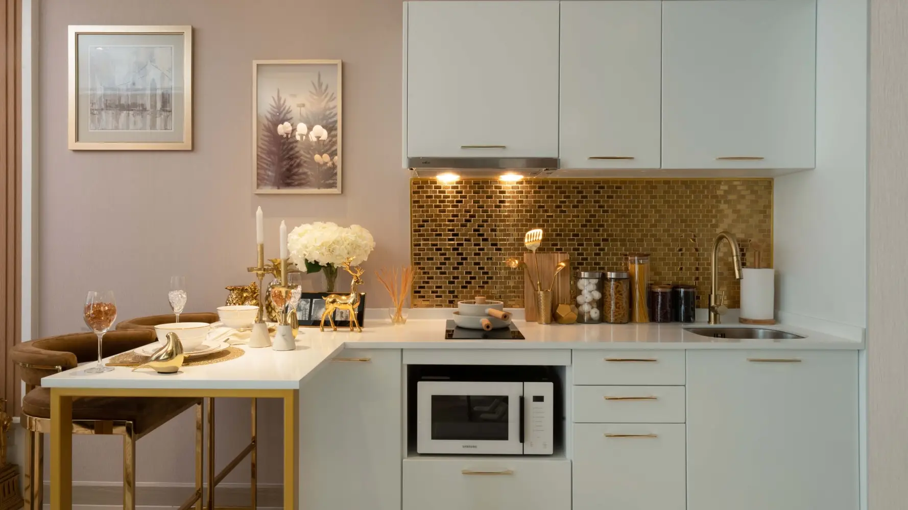 City Luxury Condominium bedrooms 3 square 76.95