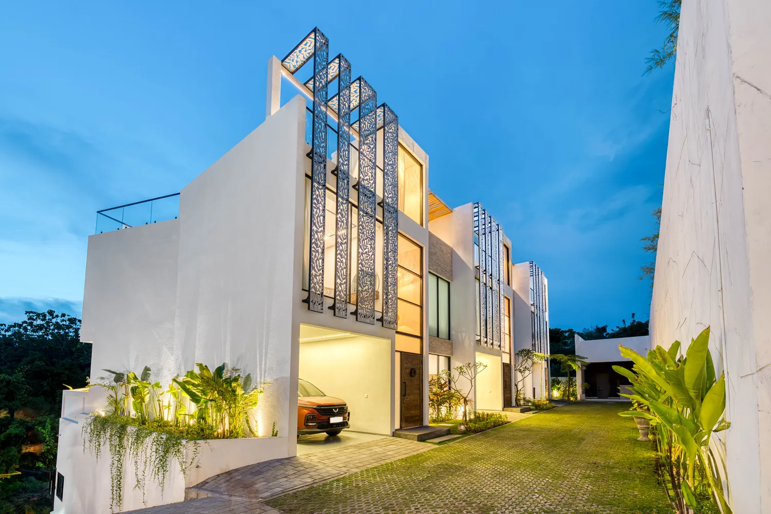 SnowWhite Villas