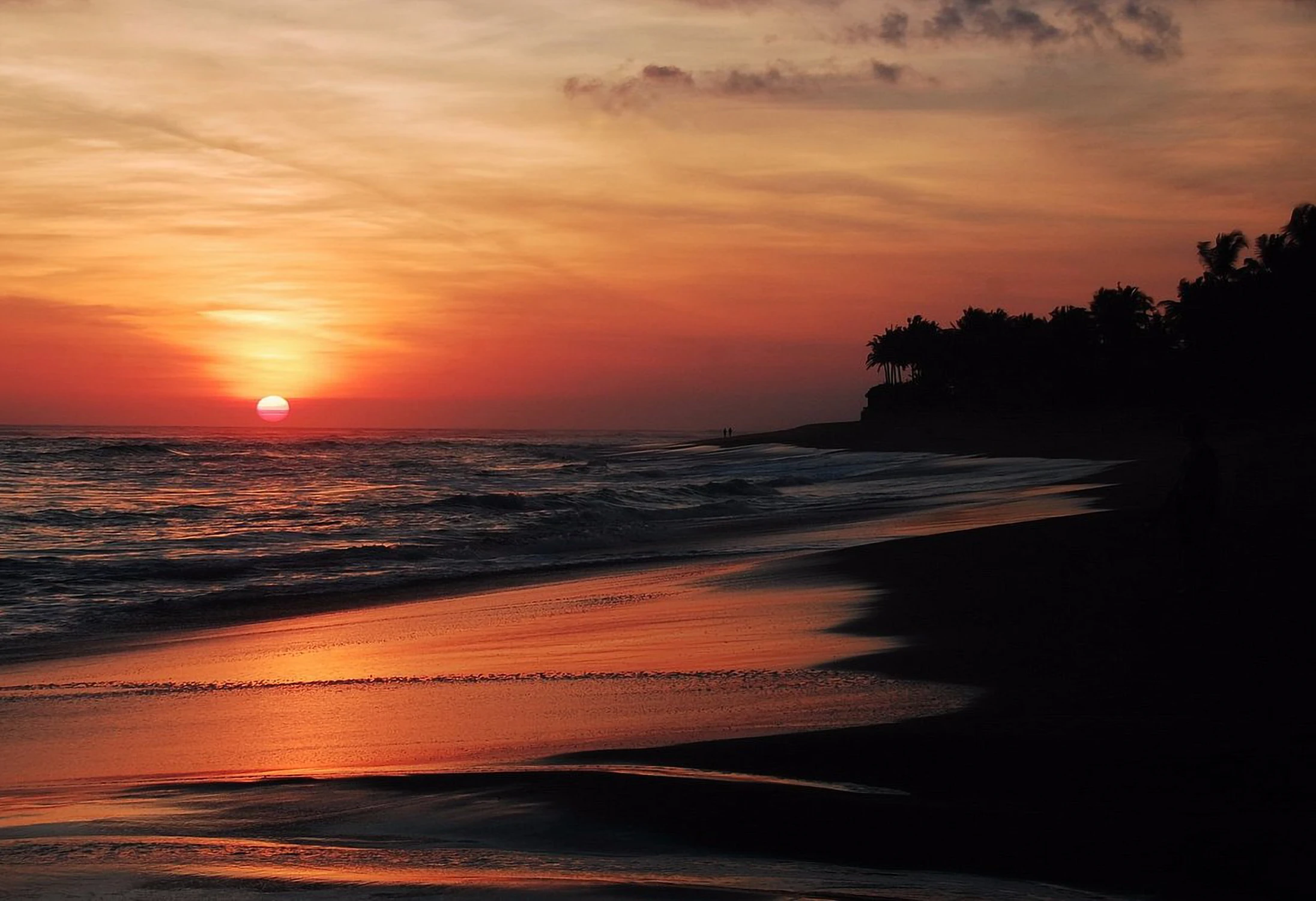 Sale of elite beachfront plots for construction in Pererenan — premium real estate in Bali with sunset ocean views